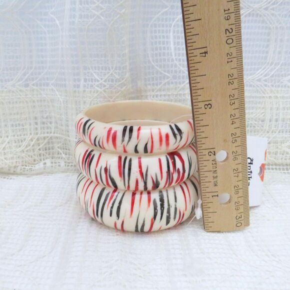 Bangle Bracelet Set Women Cream with Orange & Green Stripes Antika Collection - Picture 7 of 7